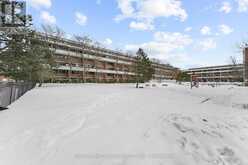 121 - 95 LEEWARD GLENWAY Toronto