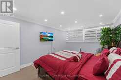 121 - 95 LEEWARD GLENWAY Toronto