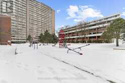 121 - 95 LEEWARD GLENWAY Toronto