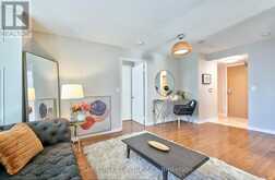 616 - 503 BEECROFT ROAD Toronto