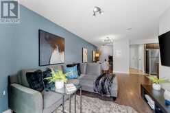 113 - 812 LANSDOWNE AVENUE Toronto