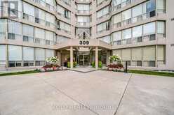 819 - 309 MAJOR MACKENZIE DRIVE E Richmond Hill