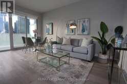 2705 - 15 QUEENS QUAY E Toronto