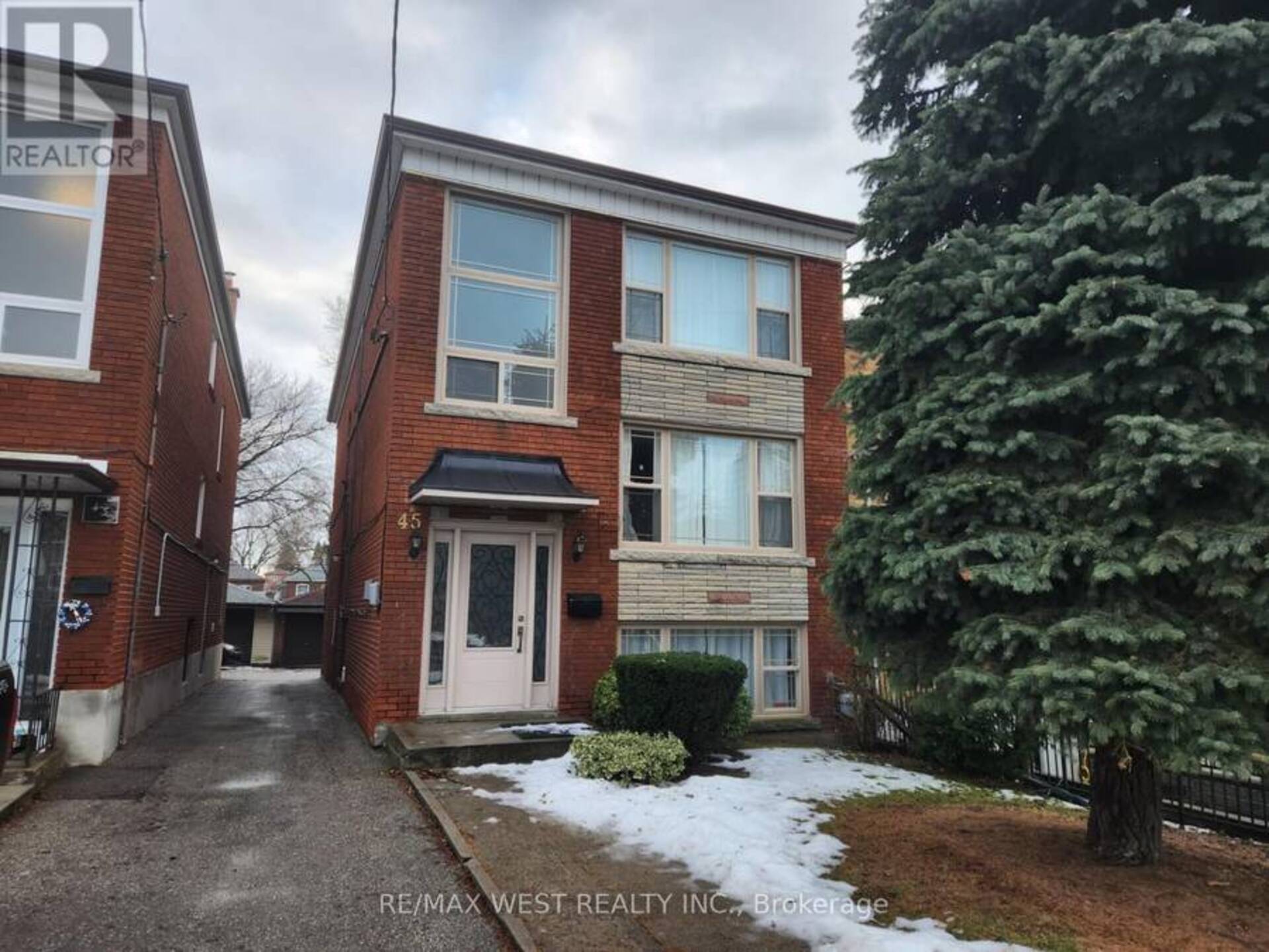 3 - 45 CLOVELLY AVENUE Toronto