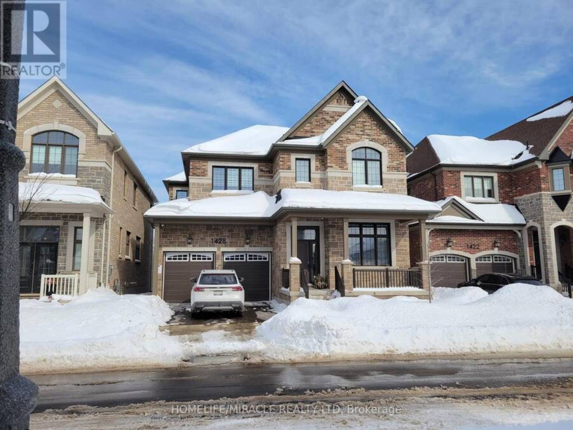 1428 FORD STRATHY CRESCENT Oakville