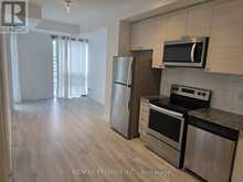 606 - 621 SHEPPARD AVENUE E Toronto