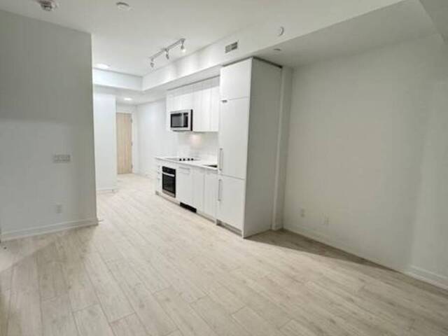 430 - 181 SHEPPARD AVENUE E Toronto Ontario