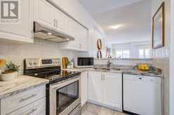 6 - 10 ST MORITZ WAY Markham