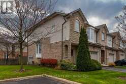 35 - 232 STONEHENGE DRIVE Hamilton