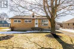 32 SCHWEITZER STREET N Kitchener