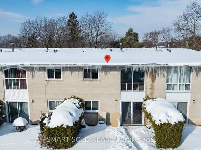 113 - 25 ESTERBROOKE AVENUE Toronto Ontario