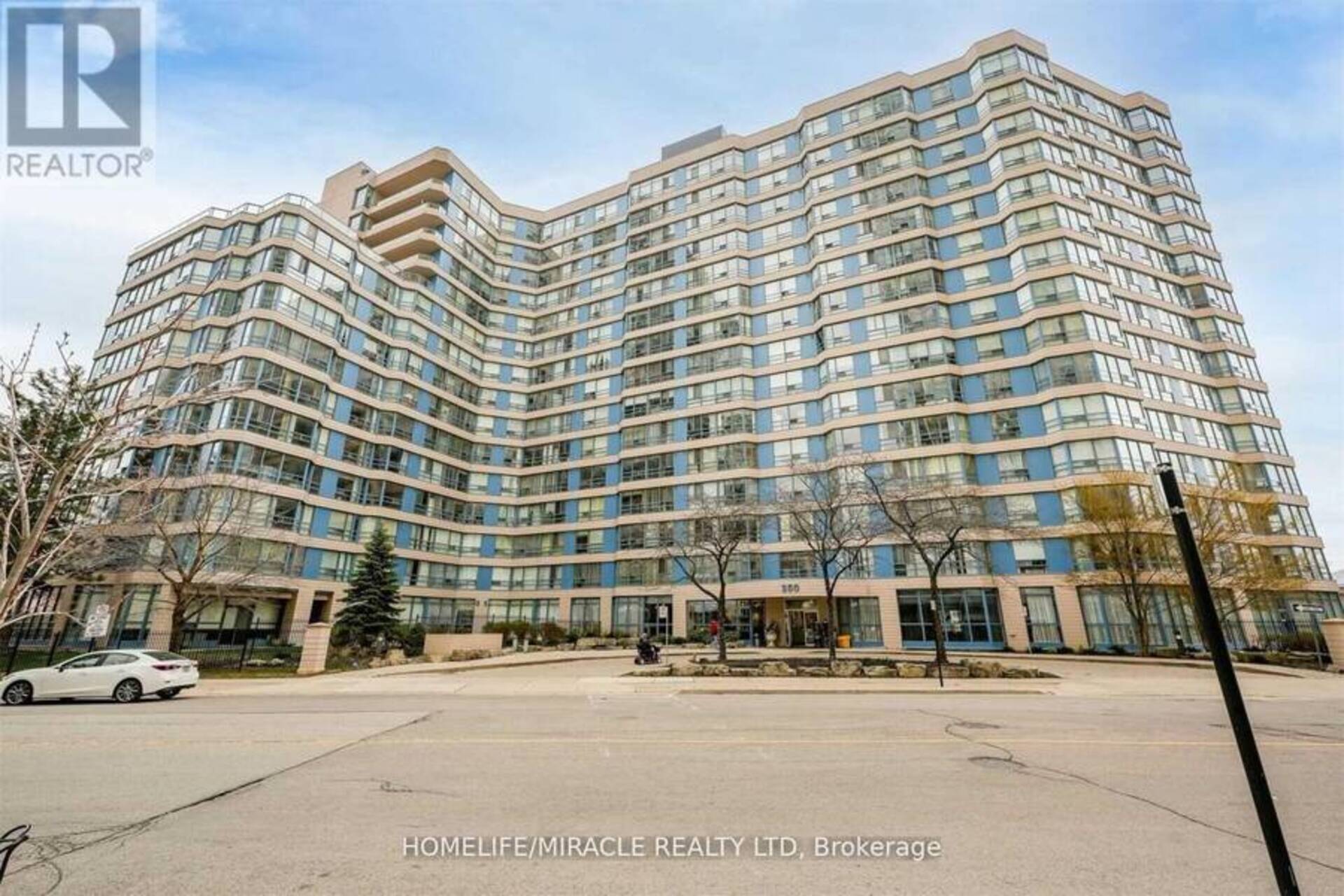 318 - 250 WEBB DRIVE Mississauga