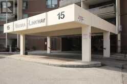 409 - 15 VICORA LINKWAY Toronto