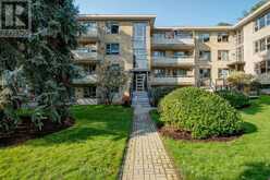 3 - 8 CORINTH GARDENS Toronto