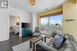 2609 - 225 SACKVILLE STREET Toronto