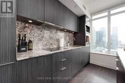 1004 - 27 BATHURST STREET Toronto