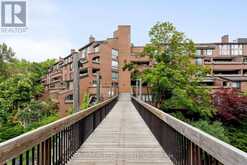 512 - 40 SYLVAN VALLEY WAY Toronto