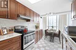 1516 - 7 BISHOP AVENUE Toronto