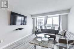 808 - 18 VALLEY WOODS ROAD Toronto