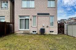 1 GREEN SPRUCE ROAD W Whitchurch-Stouffville