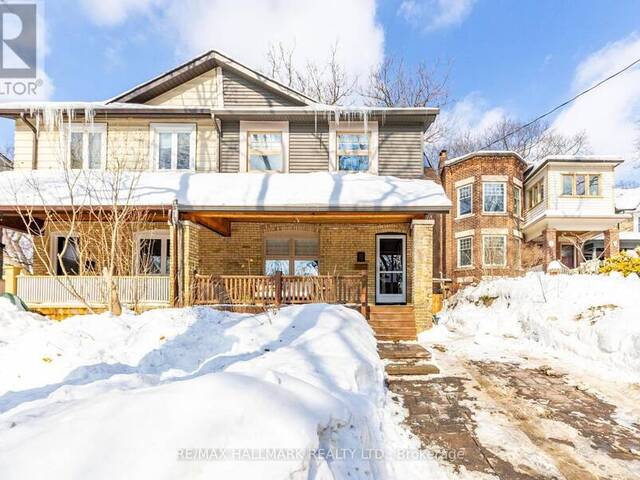 8 FAIRMOUNT CRESCENT Toronto Ontario