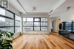 2705 - 50 LOMBARD STREET Toronto