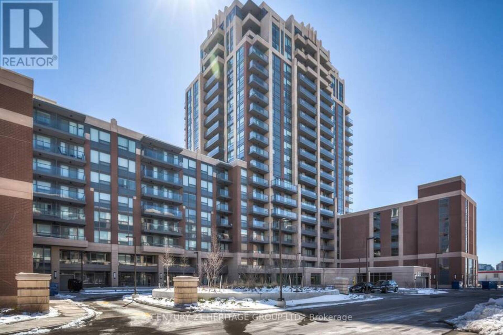 A117 - 18 UPTOWN DRIVE Markham