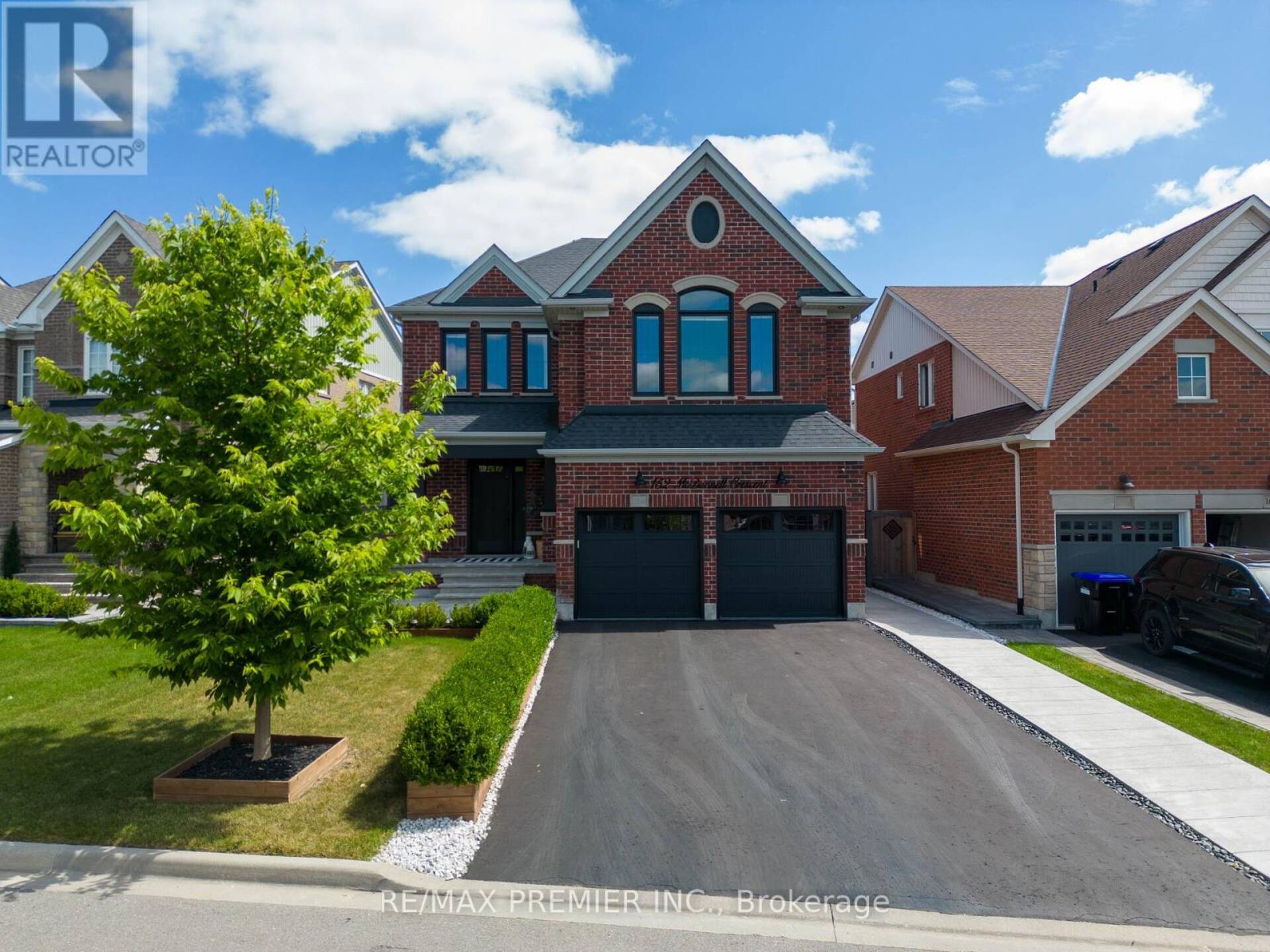 152 MCDONNELL CRESCENT Bradford/West Gwillimbury