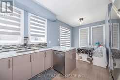 26 - 10 PORTER AVENUE Vaughan