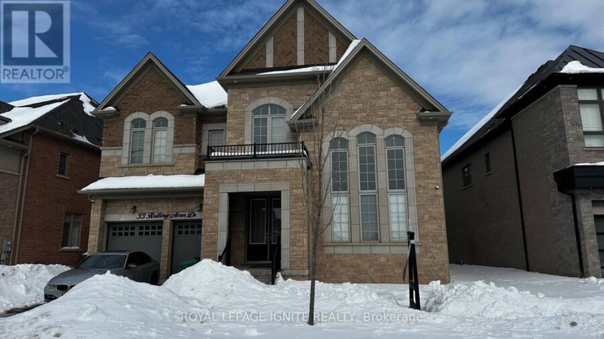 33 ROLLING ACRES DRIVE Brampton