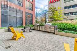 323 - 8 TIPPETT ROAD Toronto