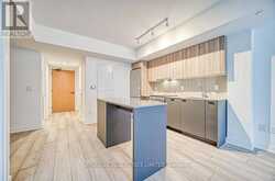 323 - 8 TIPPETT ROAD Toronto