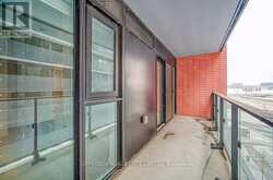 323 - 8 TIPPETT ROAD Toronto