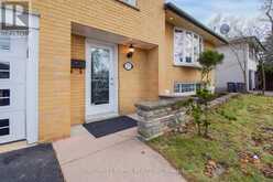 29 FLOWERTOWN AVENUE Brampton