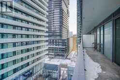 809 - 42 CHARLES STREET E Toronto