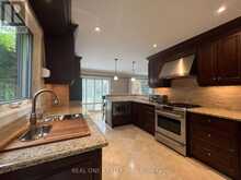 1419 KIMBERLEY DRIVE N Oakville