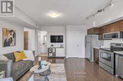 604 - 35 SARANAC BOULEVARD Toronto