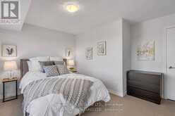 604 - 35 SARANAC BOULEVARD Toronto