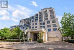 604 - 35 SARANAC BOULEVARD Toronto