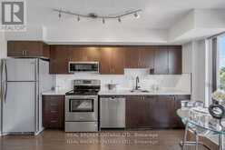 604 - 35 SARANAC BOULEVARD Toronto