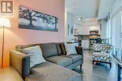 805 - 15 BRUYERES MEWS Toronto