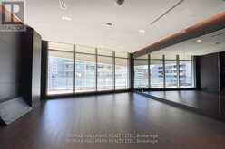 4702 - 2221 YONGE STREET Toronto