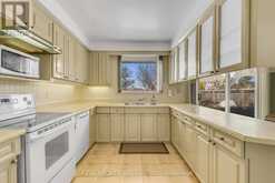 24 WINSLAND DRIVE Toronto