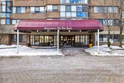 909 - 880 DUNDAS STREET W Mississauga