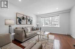 194 HOLLYBERRY TRAIL Toronto