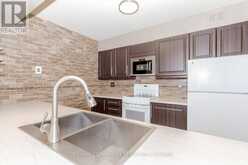 1002 - 50 EGLINTON AVENUE W Mississauga