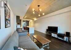 319 - 109 OSSINGTON AVENUE Toronto