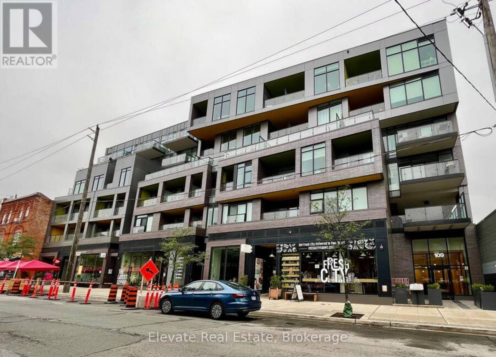 319 - 109 OSSINGTON AVENUE Toronto