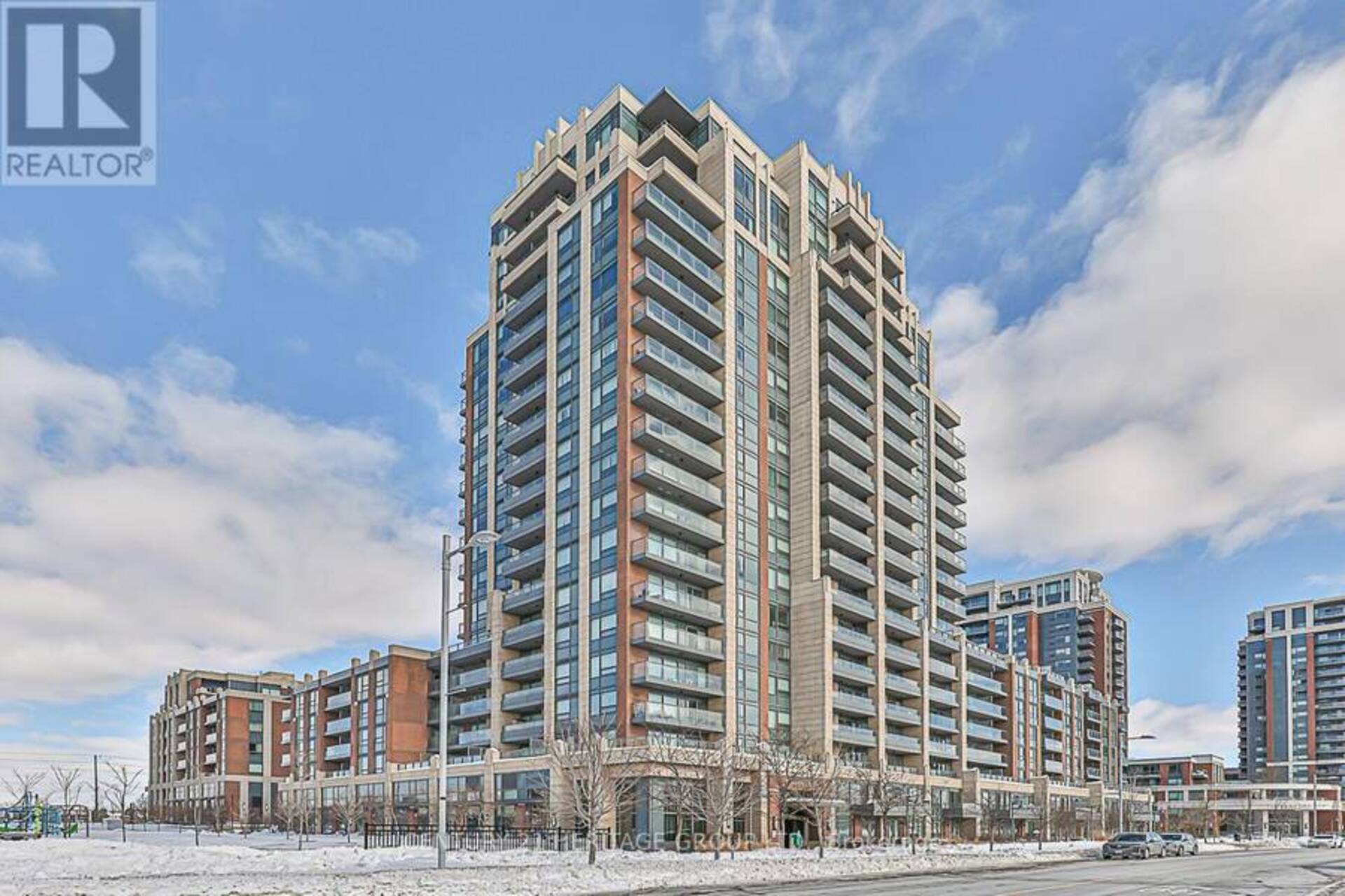 217 - 18 UPTOWN DRIVE Markham