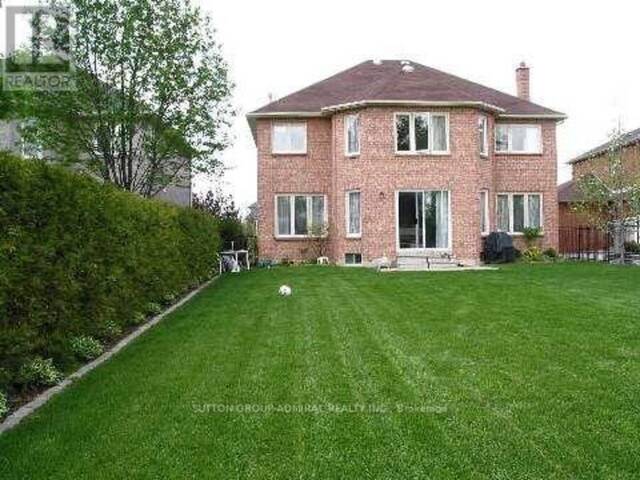 932 SCHAEFFER OUTLOOK Newmarket Ontario